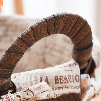 Cesto per la biancheria in rattan in stile semplice