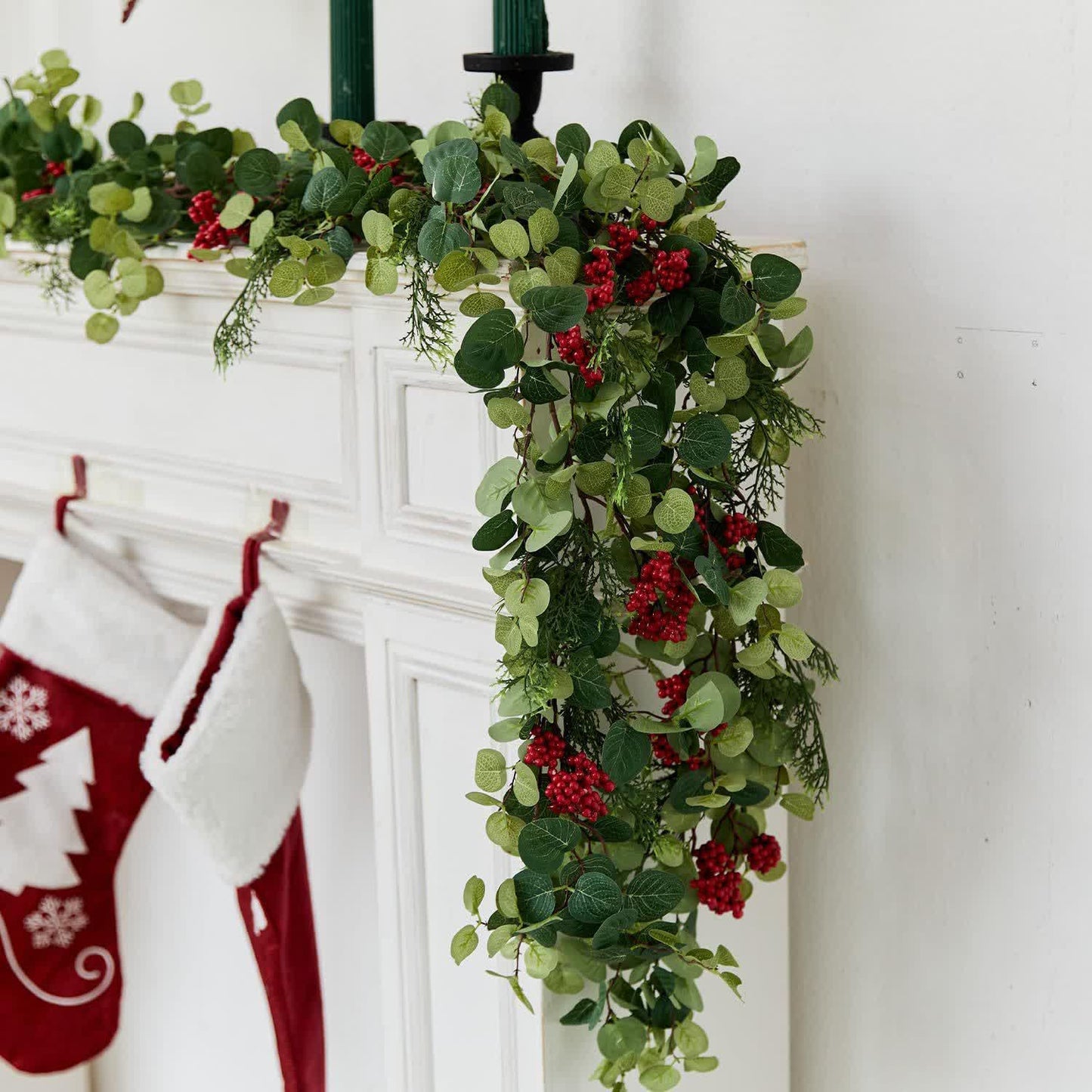 Decorazione natalizia in pino finto verde