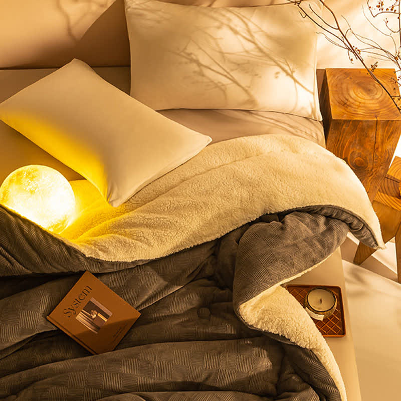 Coperta in pile spesso e caldo con piumone