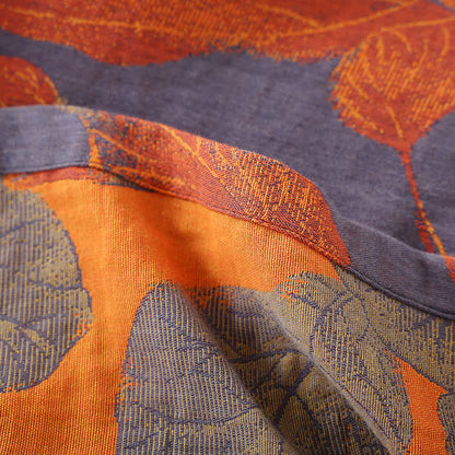 Accappatoio morbido in garza di cotone con foglie jacquard
