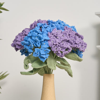 Bouquet di ortensie all'uncinetto, decorazione per la casa