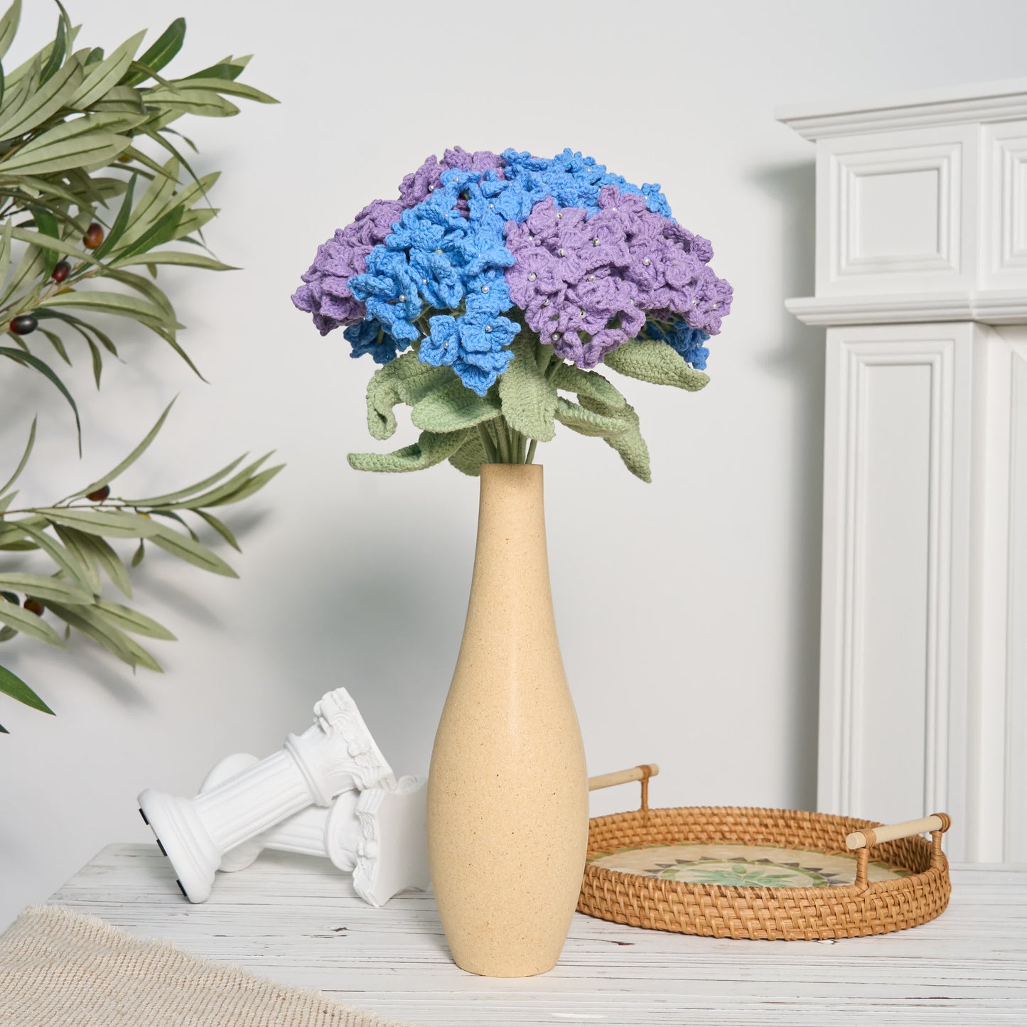 Bouquet di ortensie all'uncinetto, decorazione per la casa