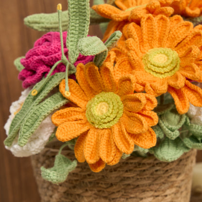 Decorazione per la casa fatta a mano con bouquet lavorato a maglia (12 pezzi)