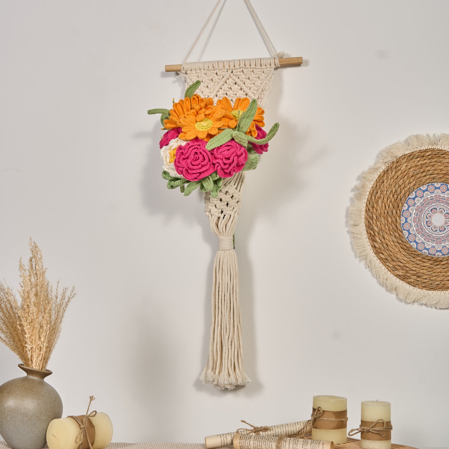 Decorazione per la casa fatta a mano con bouquet lavorato a maglia (12 pezzi)