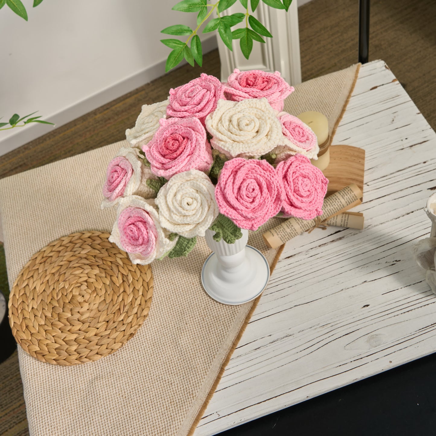 Fiori artificiali di rose all'uncinetto fatti a mano (12 pezzi)