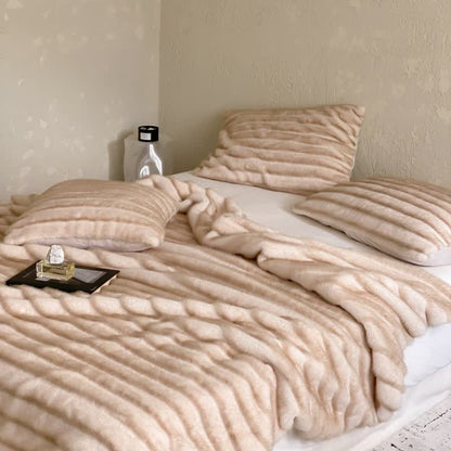 Coperta moderna in pelliccia sintetica a righe