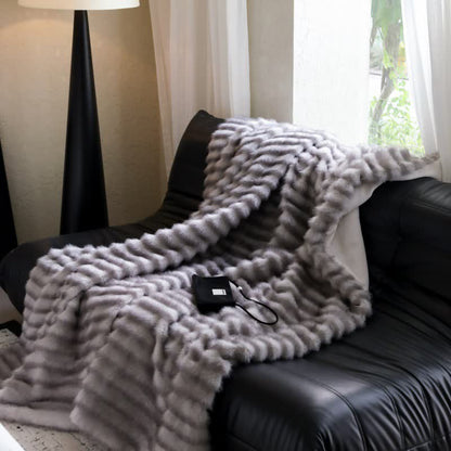 Coperta moderna in pelliccia sintetica a righe