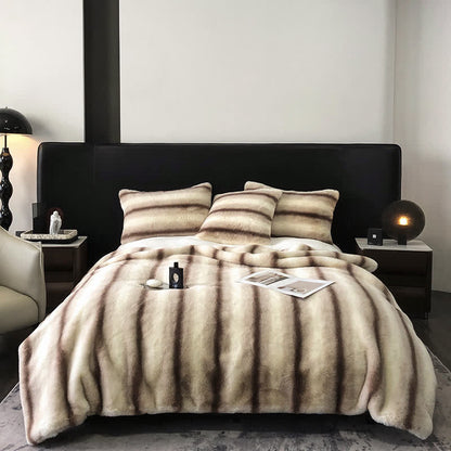 Coperta di lusso a righe sfumate