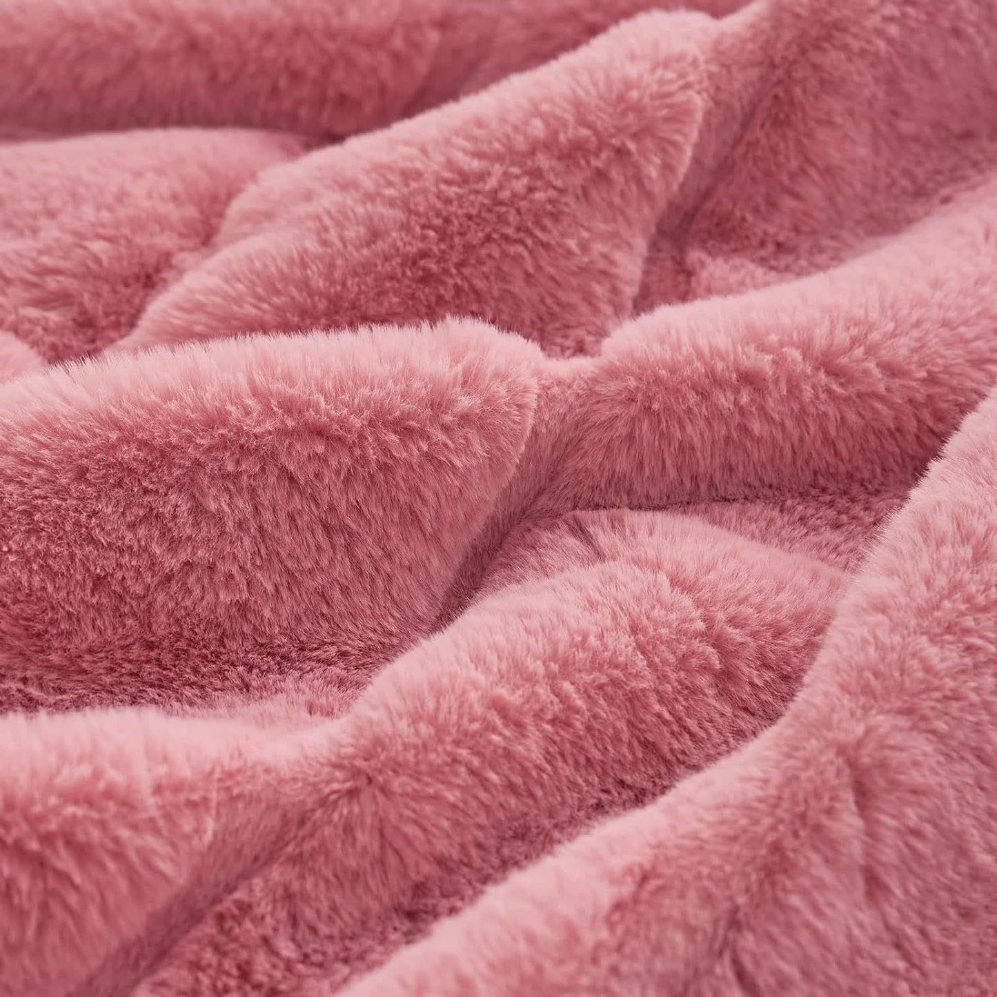 Coperta a righe in peluche tinta unita