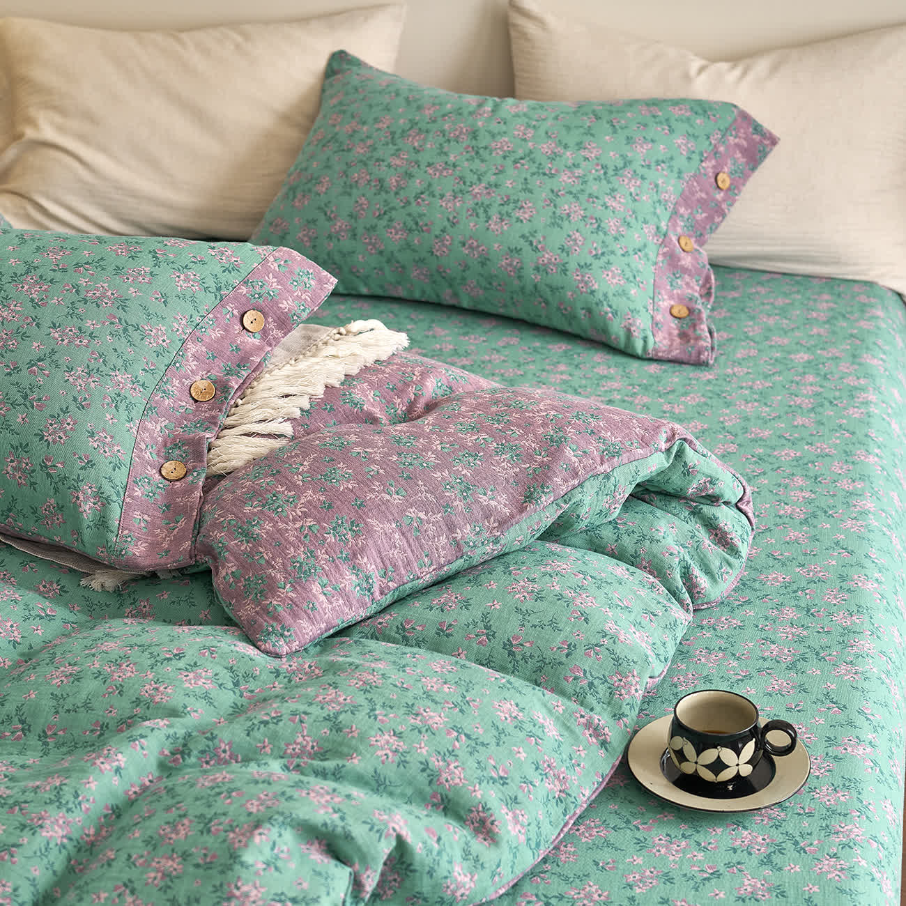 Set di biancheria da letto in garza di cotone con bottoni floreali Refresh (4 pezzi)