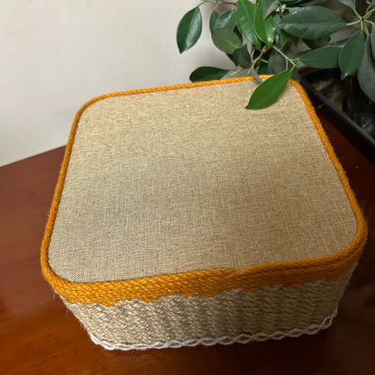 Cestino portaoggetti in corda di canapa fatto a mano a forma di girasole
