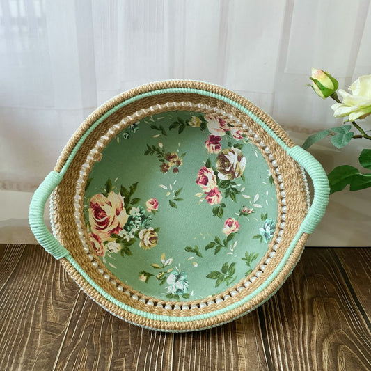 Elegante cestino portaoggetti da tavolo fatto a mano con rose