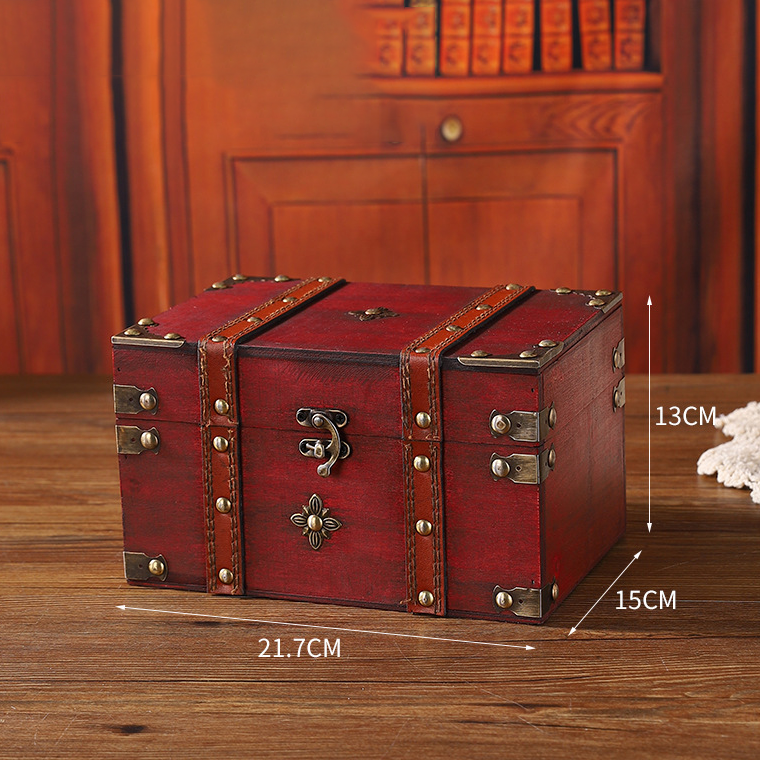 Scatola portagioie vintage in legno