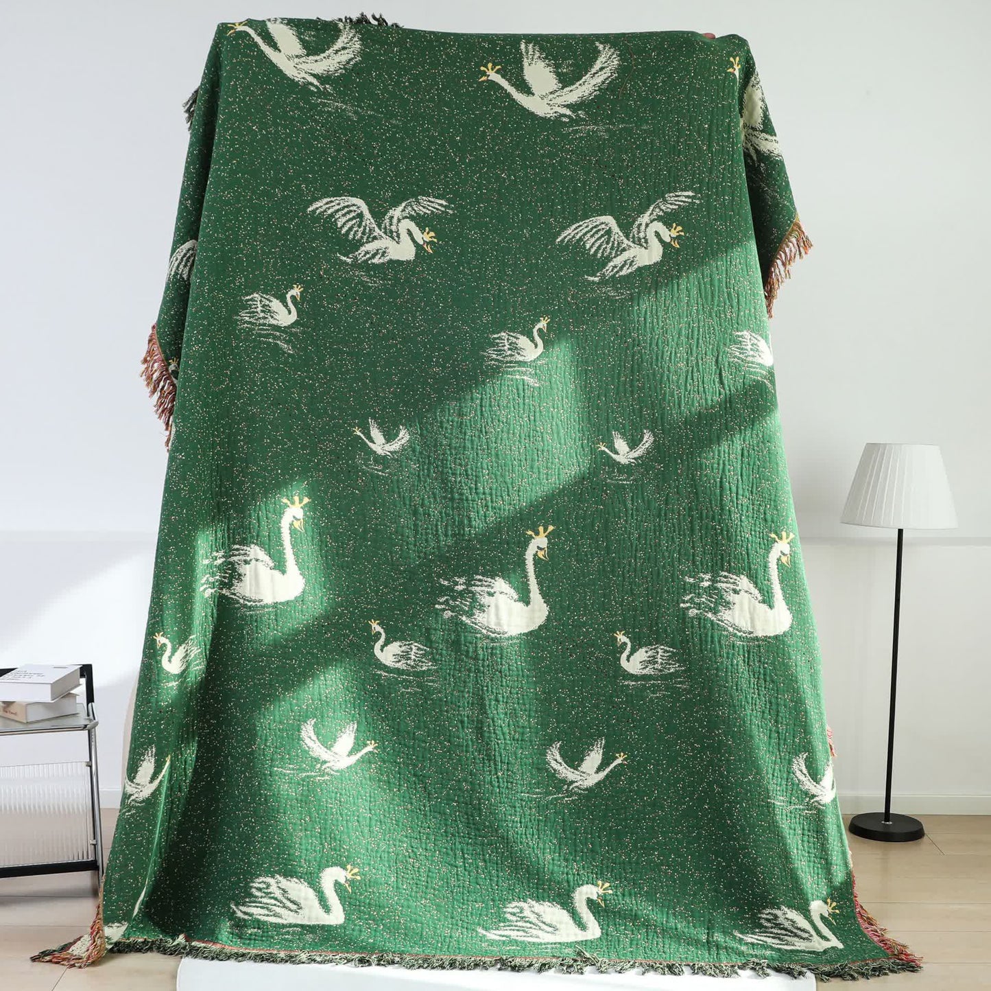 Elegante trapunta reversibile in garza di cotone d'oca con nappe
