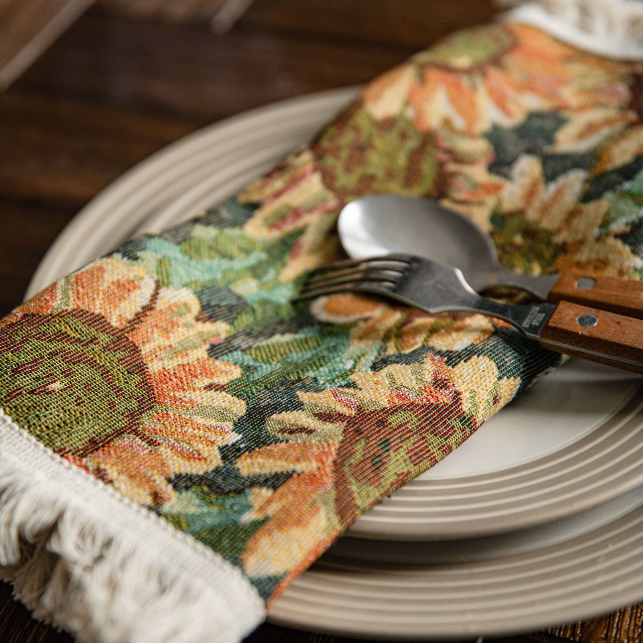 Tovaglietta americana in cotone e lino con nappa di girasole rurale
