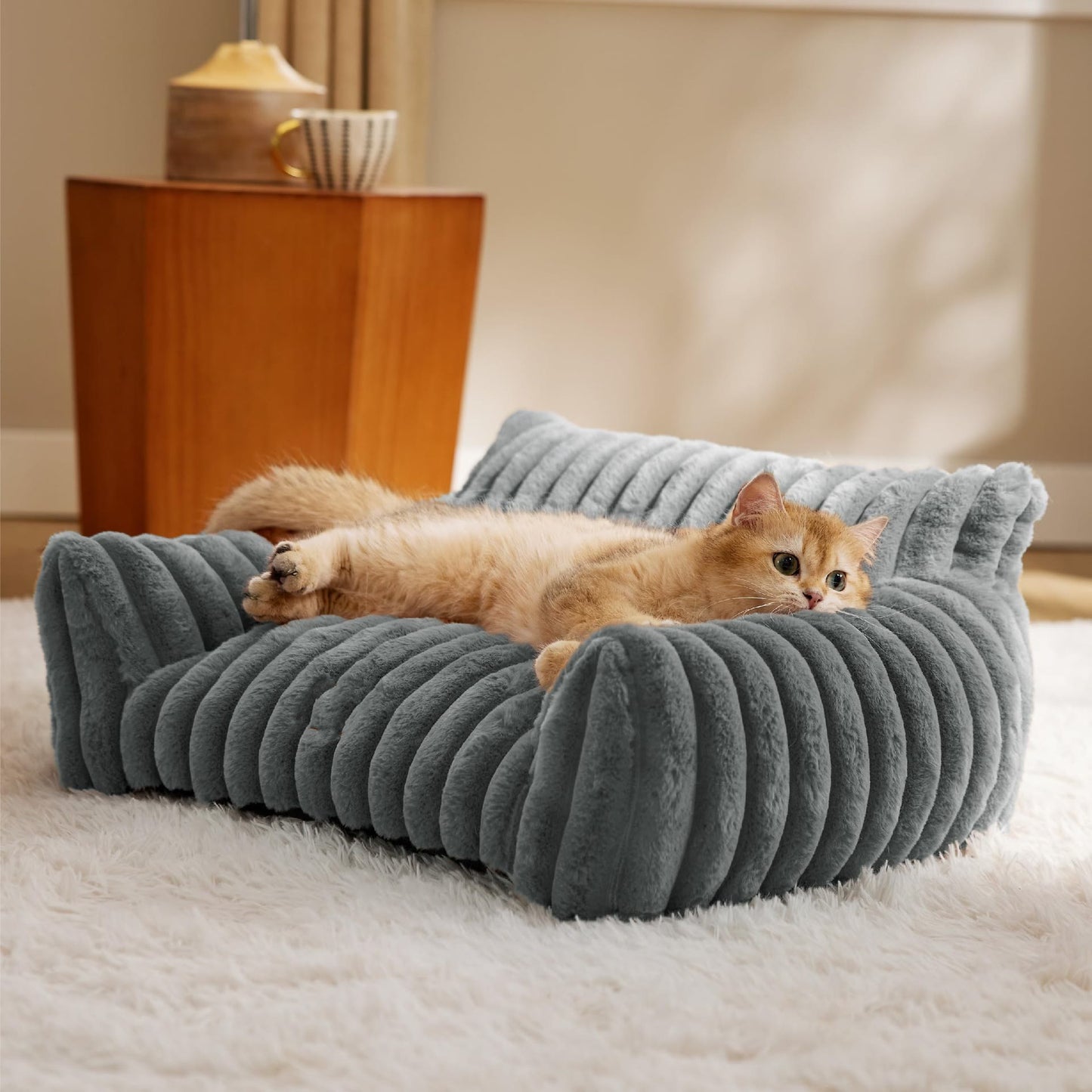 Divano letto lussuoso e soffice per animali domestici