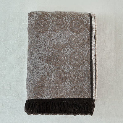 Coperta in cotone vintage con motivo a pizzo tinto in filo