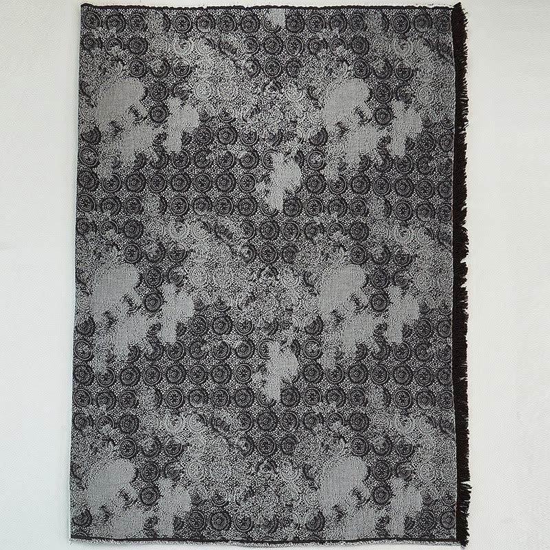 Coperta in cotone vintage con motivo a pizzo tinto in filo