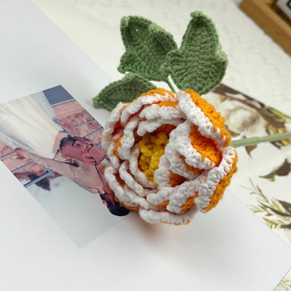 Decorazione per la casa in filato lavorato all'uncinetto a mano, fiore di peonia