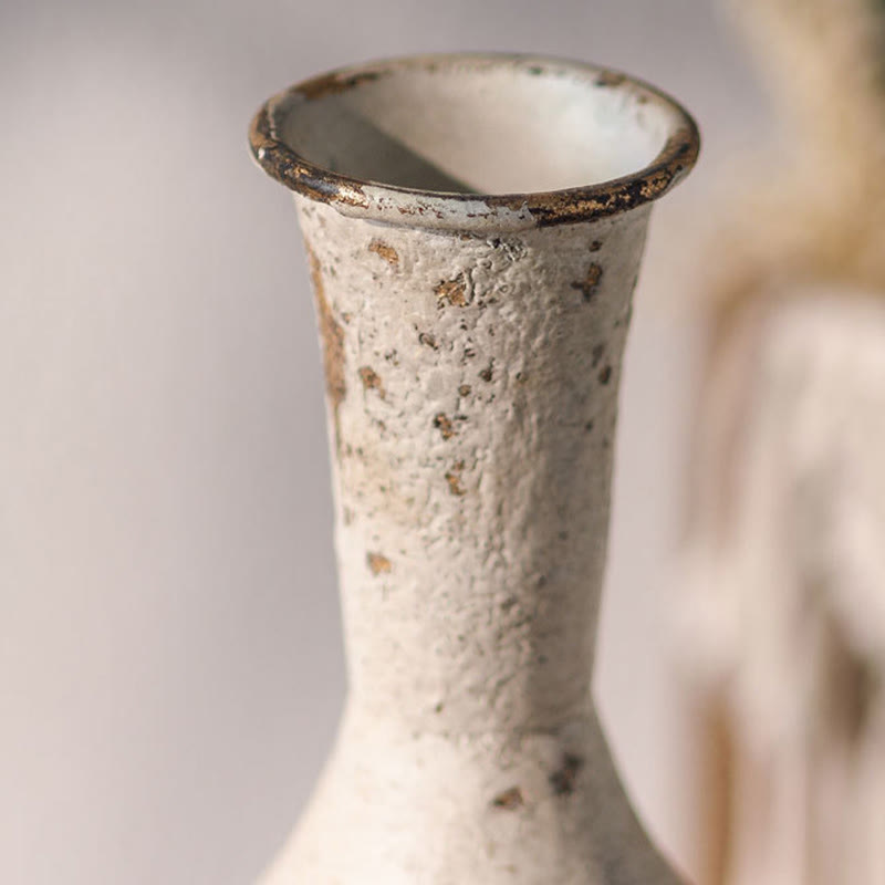 Decorazione per la casa: vaso in ferro battuto retrò