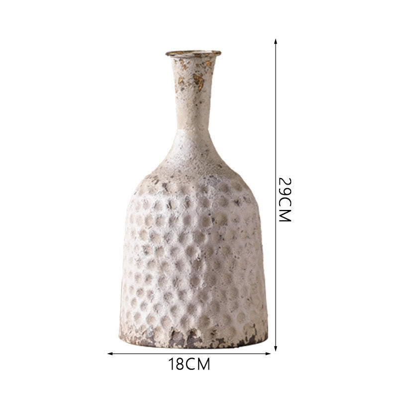 Decorazione per la casa: vaso in ferro battuto retrò