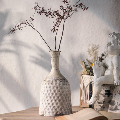 Decorazione per la casa: vaso in ferro battuto retrò