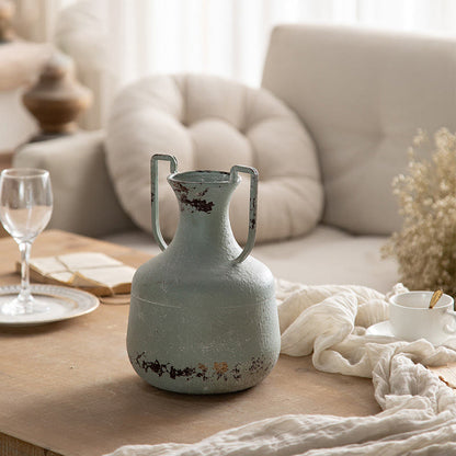 Ornamento in vaso per arredamento vintage in stile country