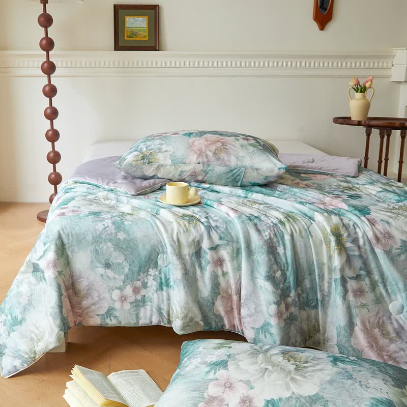 Elegante trapunta traspirante e rinfrescante a fiori