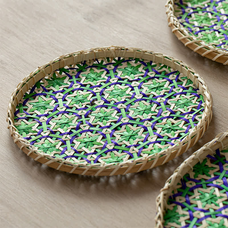 Cestino rotondo portaoggetti in rattan colorato intrecciato a mano