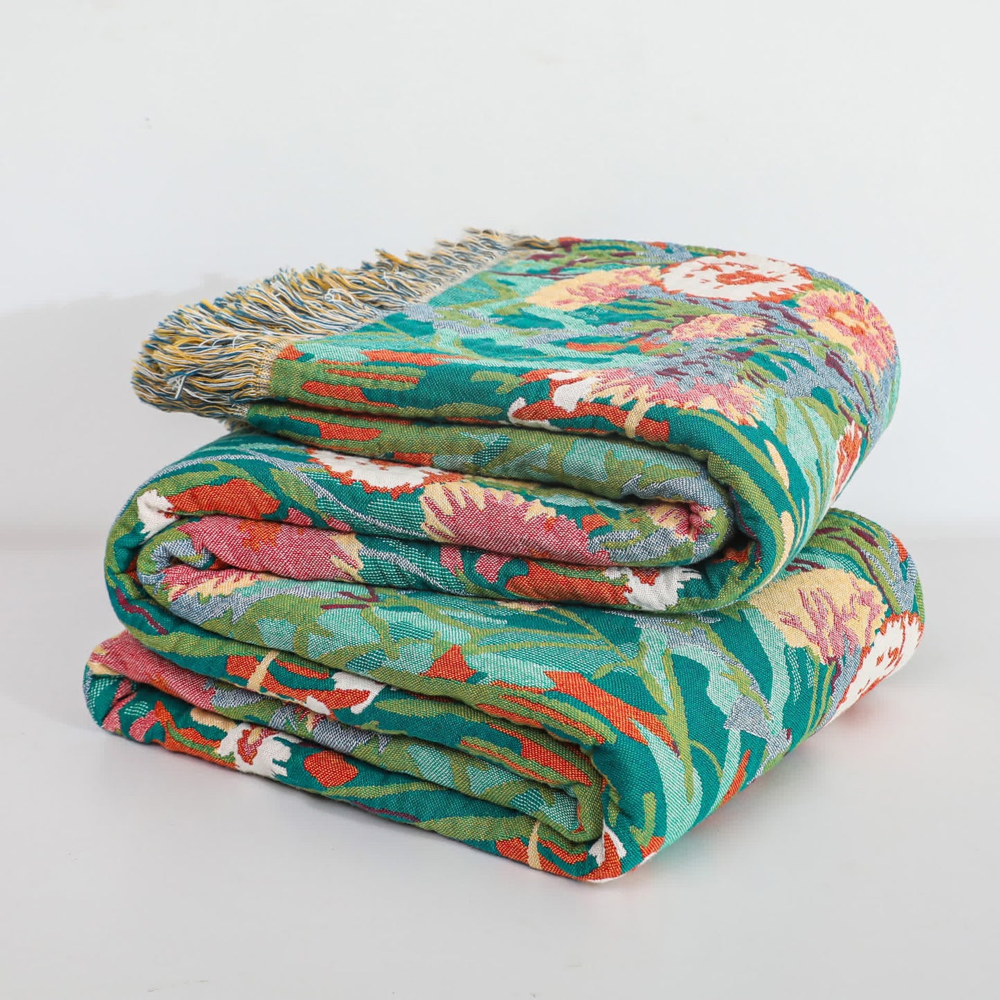 Trapunta reversibile con nappe e fiori in garza di cotone