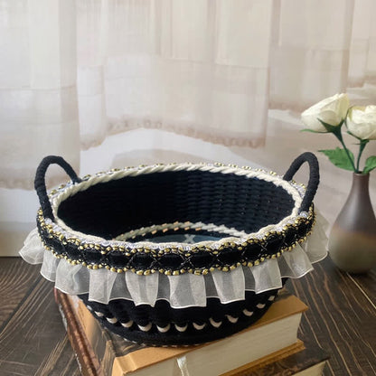 Elegante cestino portaoggetti intrecciato a mano in stile francese