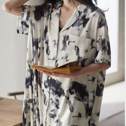 Camicia da notte in raso di seta con scollo a revers
