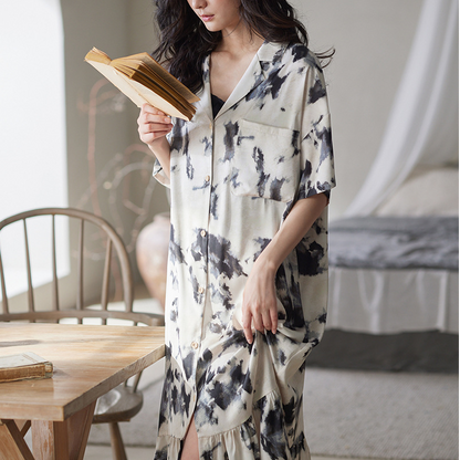 Camicia da notte in raso di seta con scollo a revers