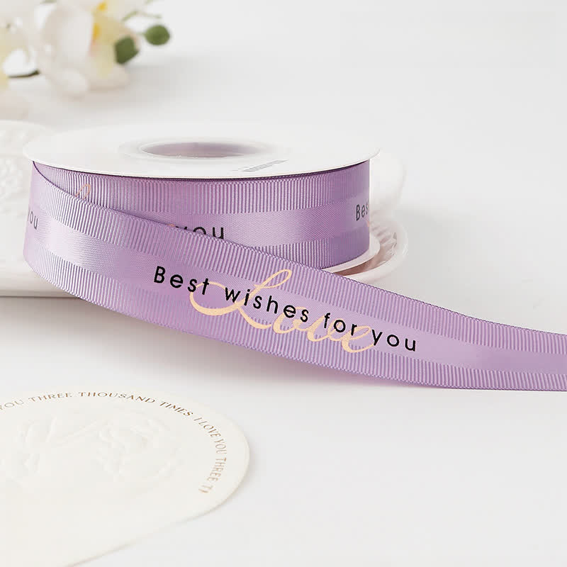 Confezione regalo per la festa della mamma con bouquet e nastro di raso
