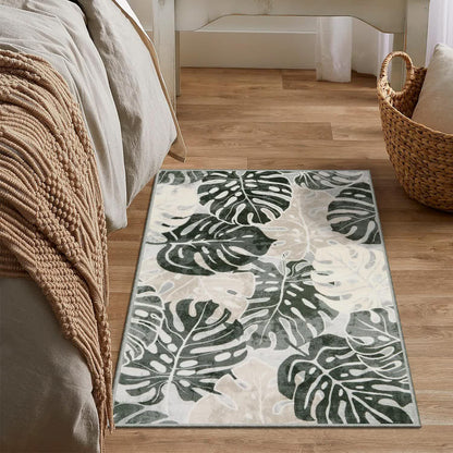Tappeto con foglie e fiori di colore tropicale