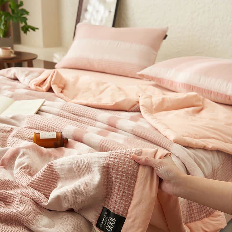 Biancheria da letto in puro cotone morbido e semplice
