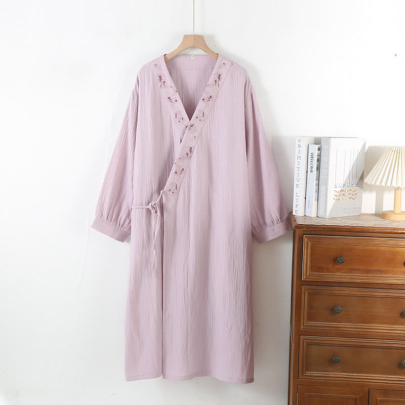 Camicia da notte morbida in garza di cotone con ricamo floreale