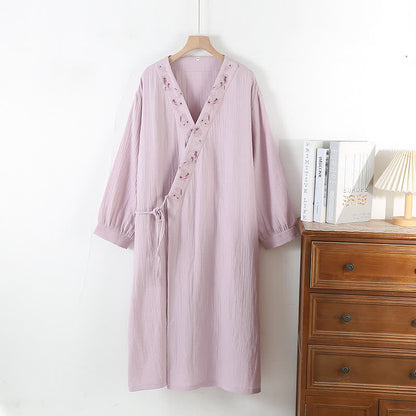 Camicia da notte morbida in garza di cotone con ricamo floreale