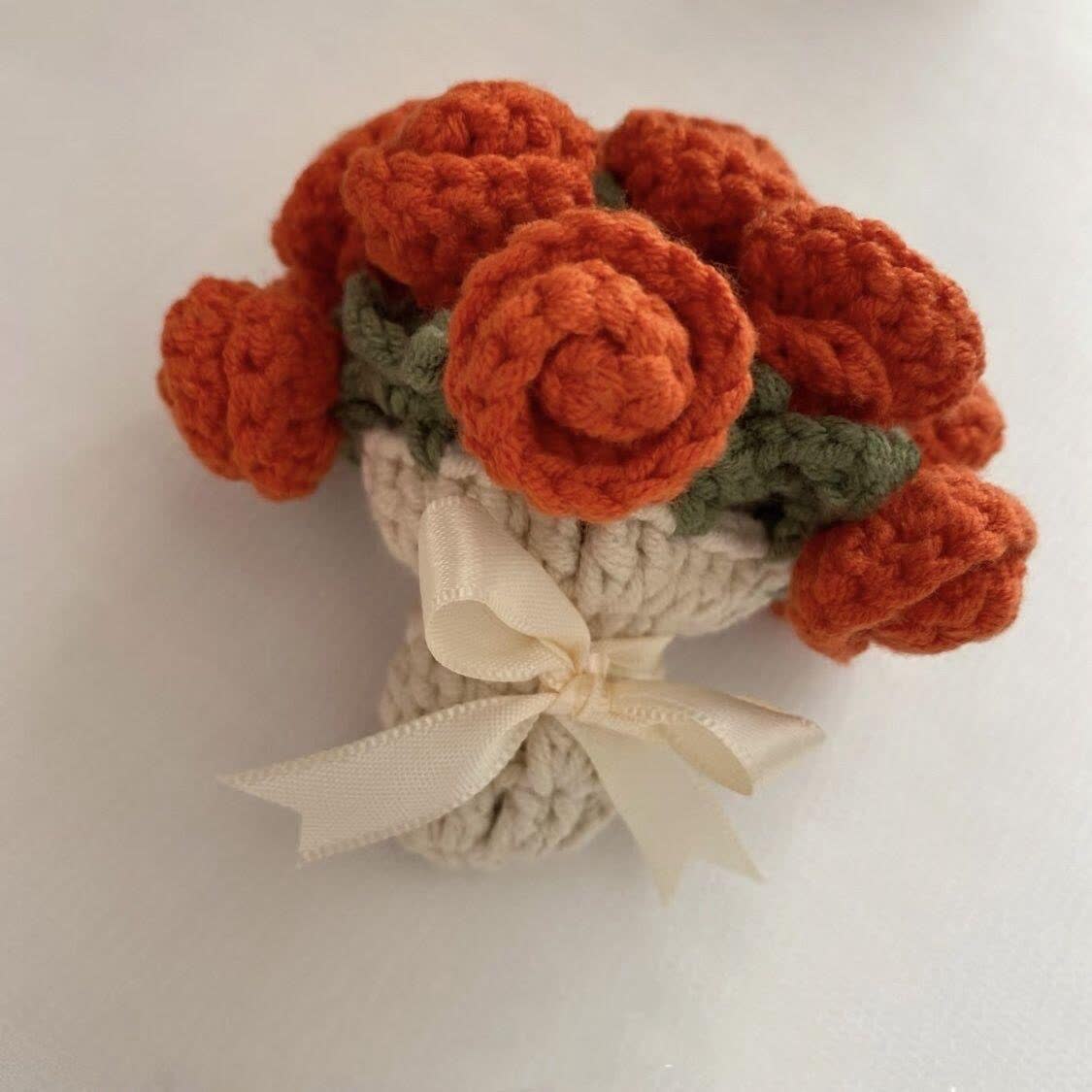 Sottobicchiere all'uncinetto con bouquet di rose fatto a mano
