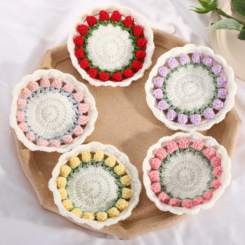 Sottobicchiere all'uncinetto con tulipani rurali fatti a mano