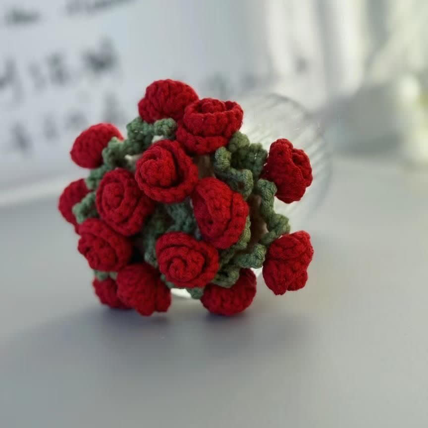Sottobicchiere all'uncinetto con bouquet di rose fatto a mano