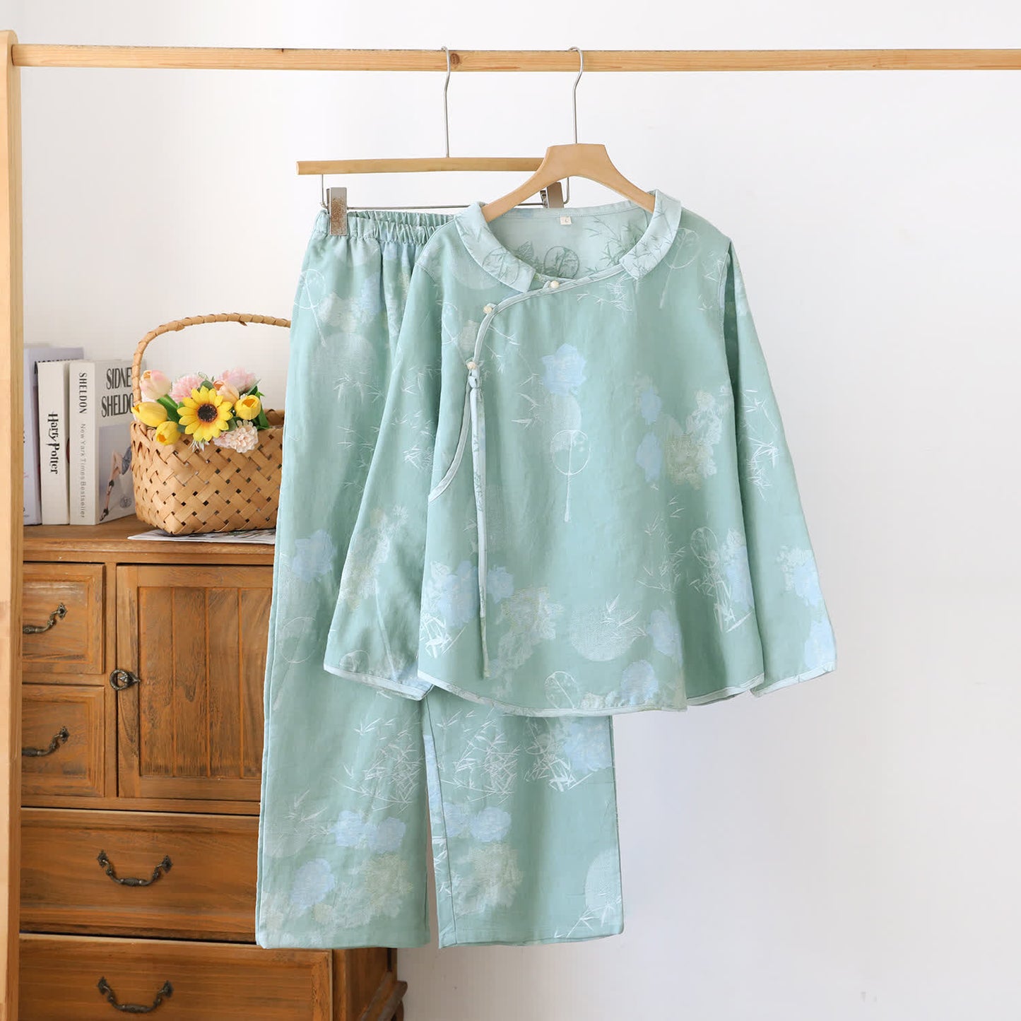 Pigiama vintage in cotone di bambù con stampa floreale
