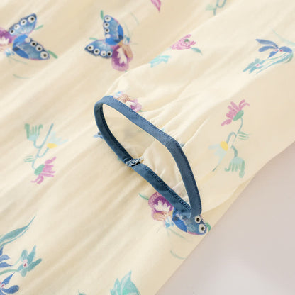 Camicia da notte vintage in garza di cotone con farfalla floreale