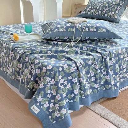 Copriletto in cotone con foglie floreali pastorali
