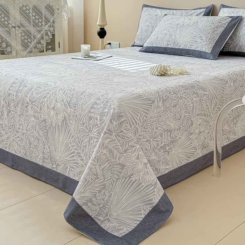 Elegante copriletto in cotone con stampa botanica