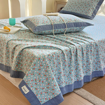 Copriletto in cotone con stampa floreale in stile pastorale