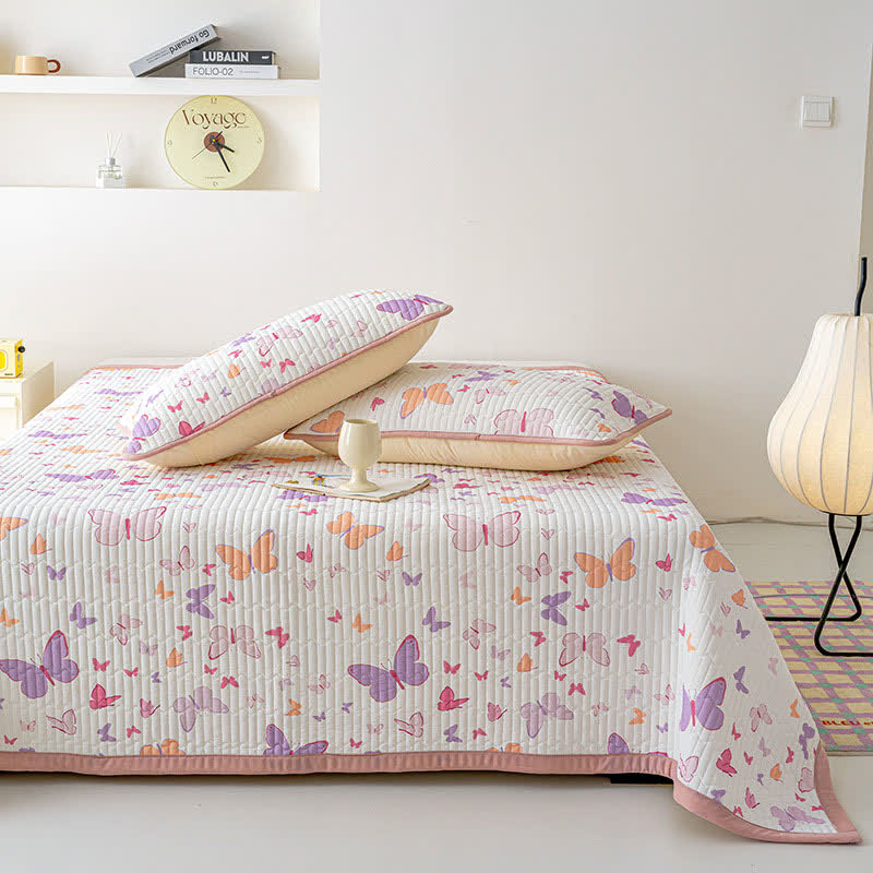 Copriletto con stampa a farfalla in stile rustico