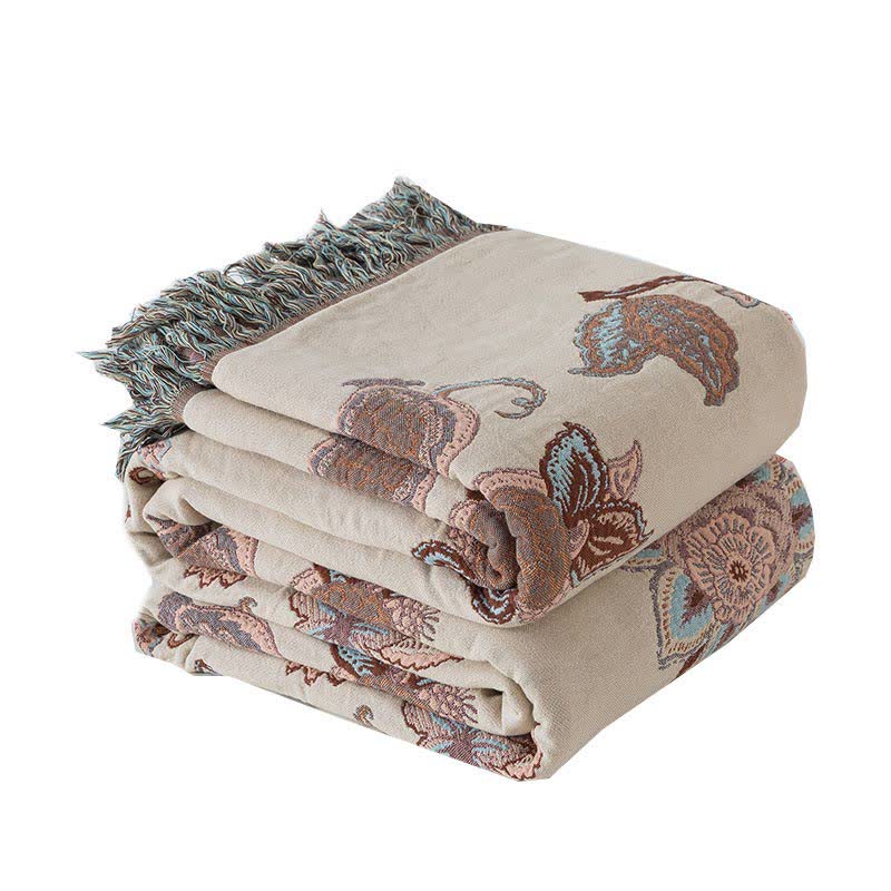 Trapunta vintage con nappe floreali in garza di cotone