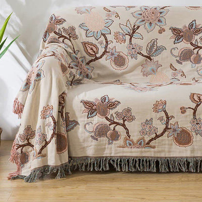 Trapunta vintage con nappe floreali in garza di cotone
