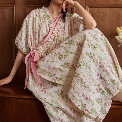 Elegante camicia da notte con stampa floreale e tasca - image 6